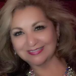 Meet your Posher, Gina